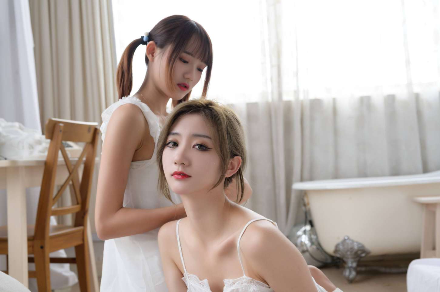 图片[4]-【免费】弹尤克里里的双马尾齐刘海女孩【35P】20024-唯美街拍