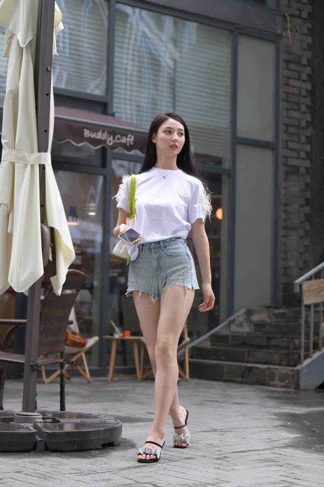 J2171 373P1V-19.7GB-唯美街拍