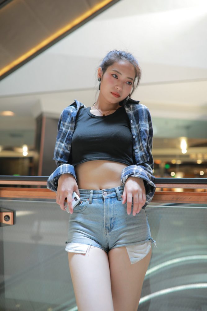 J2070 938P7V-24.1GB-唯美街拍