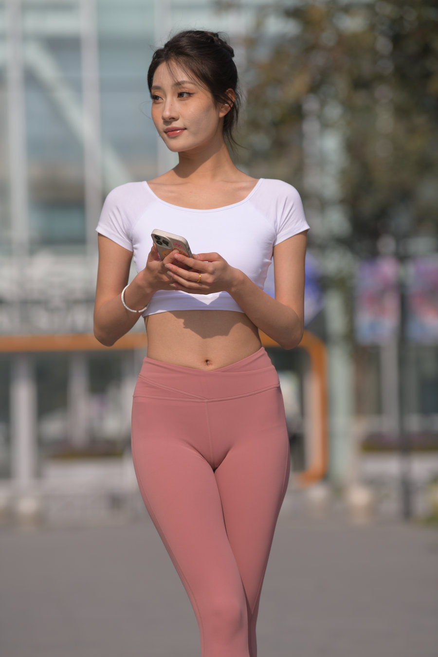图片[1]-粉红色瑜伽裤女孩J4915 583P1V-26.4GB-唯美街拍