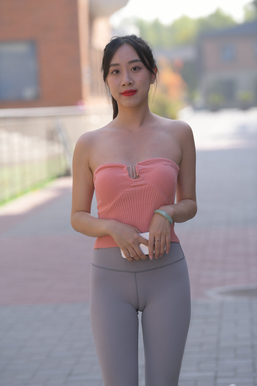 图片[1]-灰色瑜伽裤女孩J4905 522P1V-25.8GB-唯美街拍