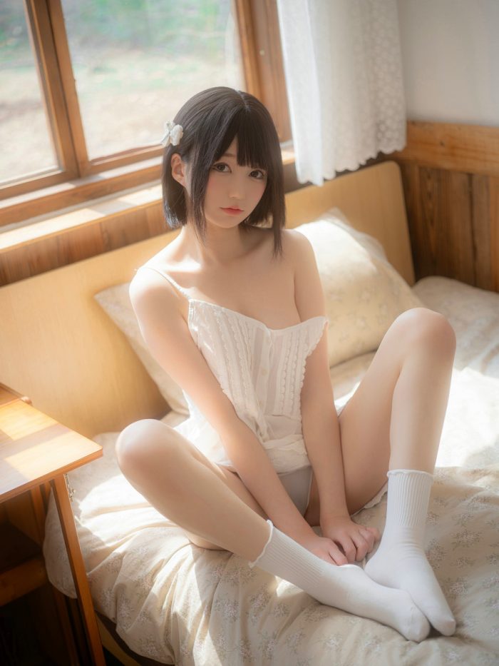 C501073 NAGISA魔物喵 [100P-527MB]-唯美街拍