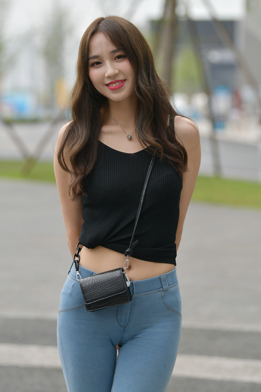 图片[1]-紧身牛仔裤女孩J3808 276P-3.31GB-唯美街拍