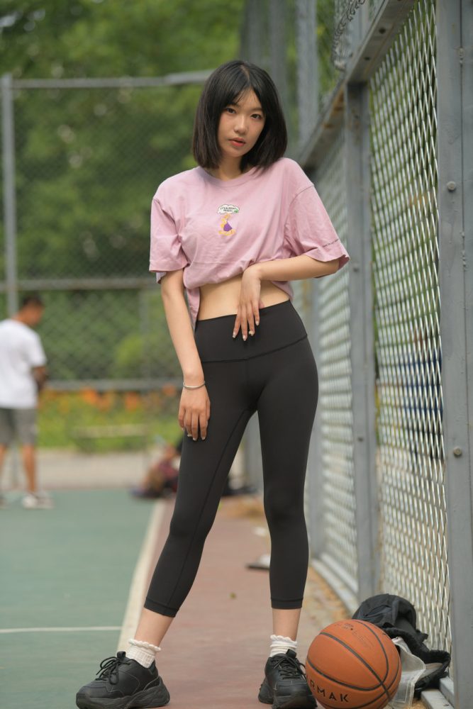 图片[3]-穿瑜伽裤打篮球的大三女孩J2198 463P1V-18.6GB-唯美街拍