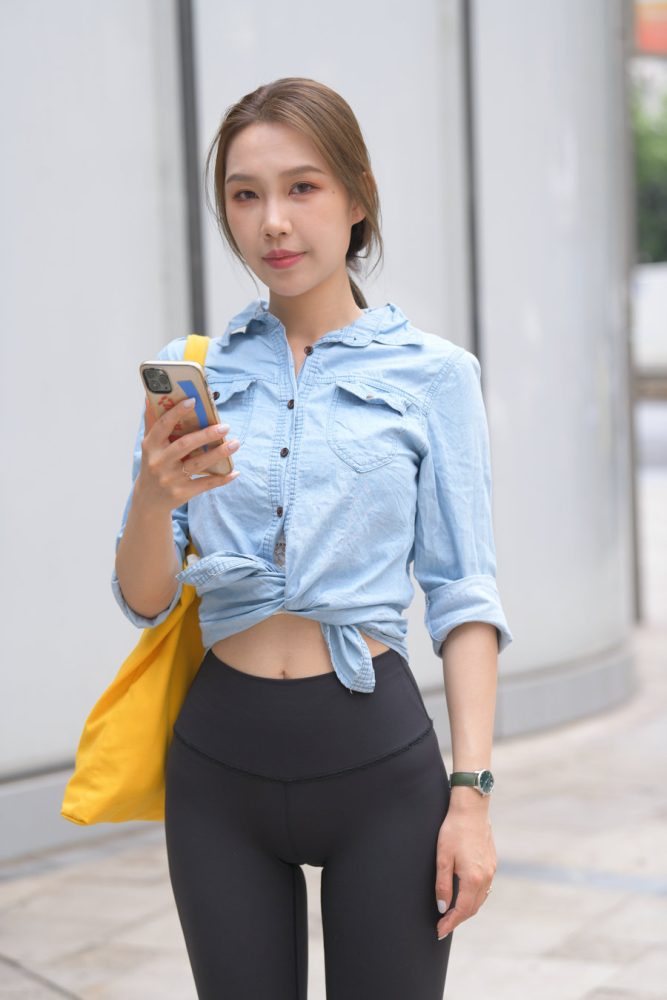 非常漂亮的瑜伽裤女孩J1990 733P1V-27.9GB-唯美街拍