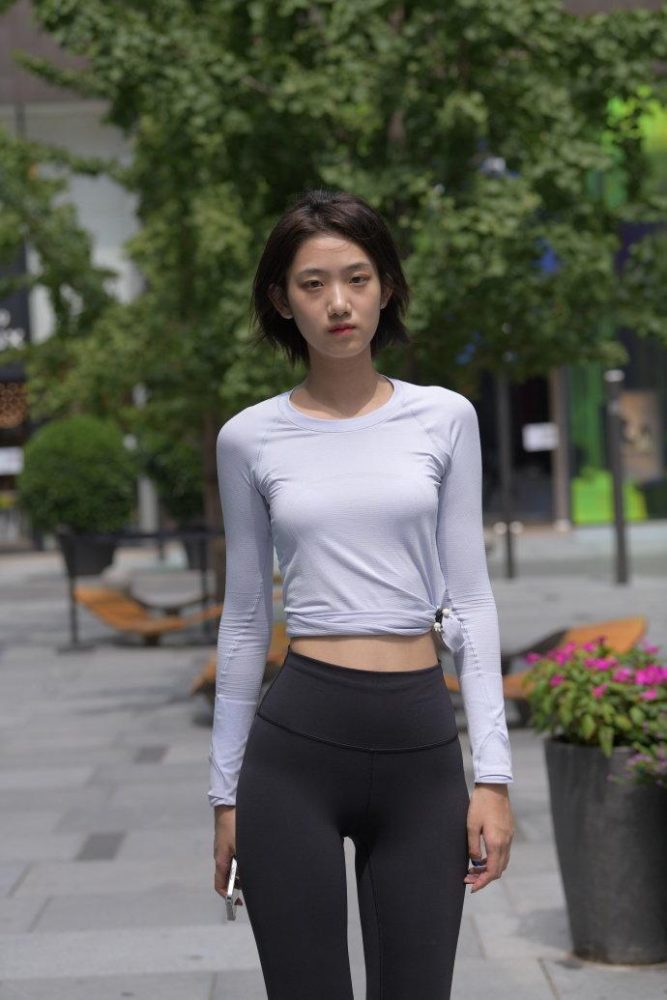 短发长腿的女生J2791 292P-5.71GB-唯美街拍