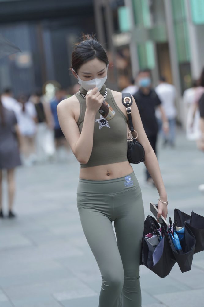 戴口罩的瑜伽裤小女人J3557 133P-1.43GB-唯美街拍