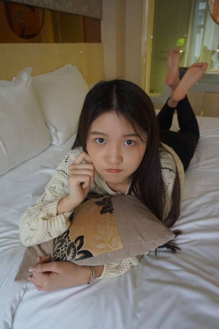 图片[4]-眼神很清澈的赤脚女孩【59P】20020-唯美街拍